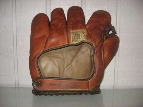 Grover C. Alexander Everlast Back